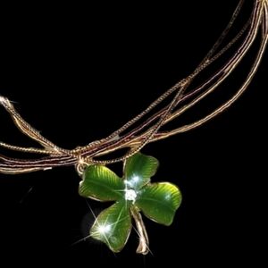 Shamrock Clover Pendant